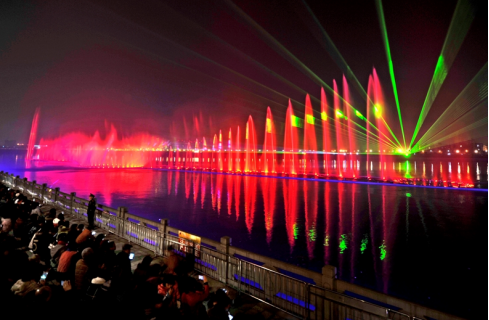 “大美江油•韻律涪江”水上音樂噴泉燈光(guang)秀